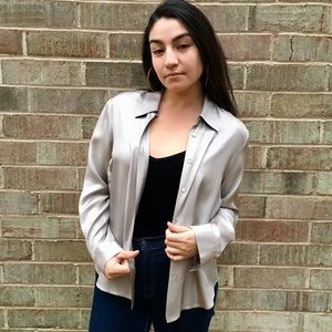 VINTAGE SILVER SILK BUTTON UP BLOUSE